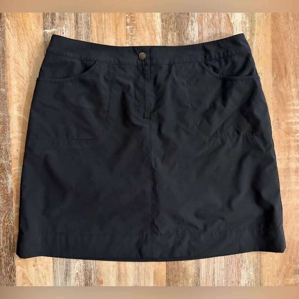 Cutter & Buck Womens Black Golf Skort Active Shorts Skirt Size 10 Golf Tennis